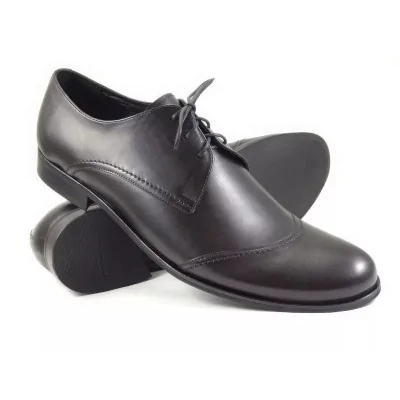 Derby czarne męskie ze skóry naturalnej z otwartą przyszwą i delikatnym przeszyciem przy nosku