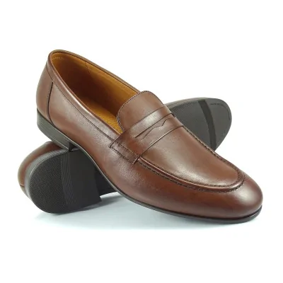 Orzechowe mokasyny skórzane z paskiem