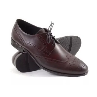 Brogsy burgundowe męskie skórzane typu derby z perforacjami i skrzydlatym noskiem